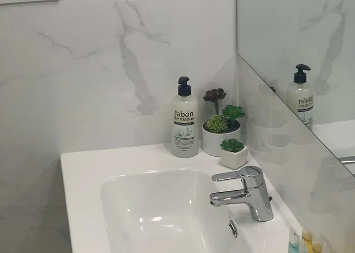 Piso Carolina アパート *